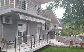 Apartman Dado